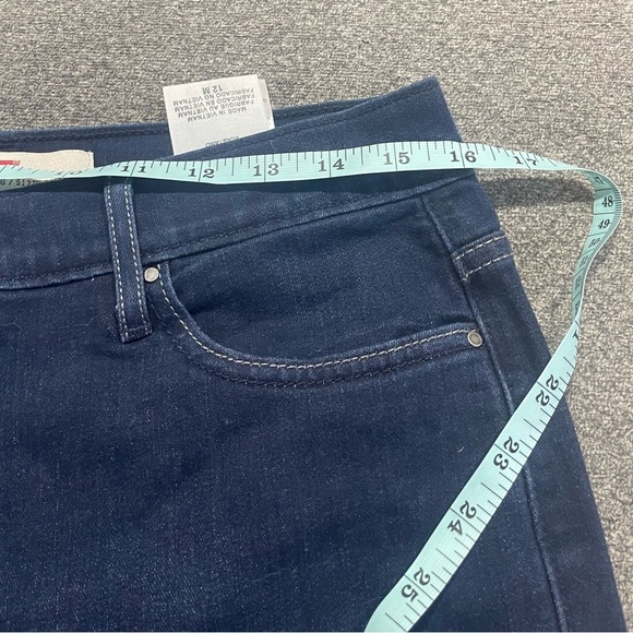 Levi's Women's Boot Cut Jeans - Dark Blue - Picture 8 of 11